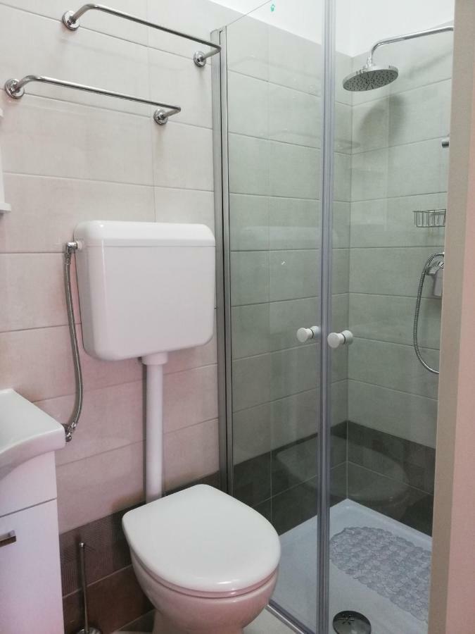 Apartman Lusetic โอปาติยา ภายนอก รูปภาพ