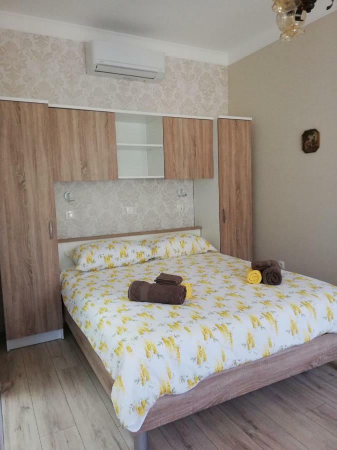 Apartman Lusetic โอปาติยา ภายนอก รูปภาพ